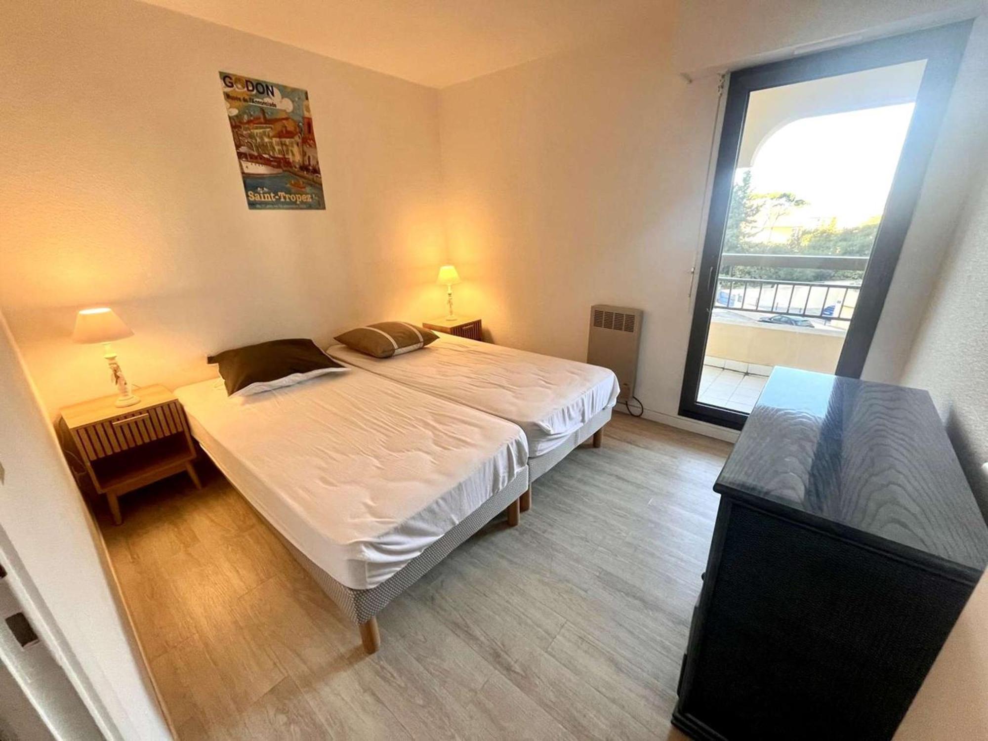 Appartement 2P, 4 Couchages, Terrasse Et Salon De Jardin A 200M De La Plage, Frejus - Fr-1-226A-22 Luaran gambar